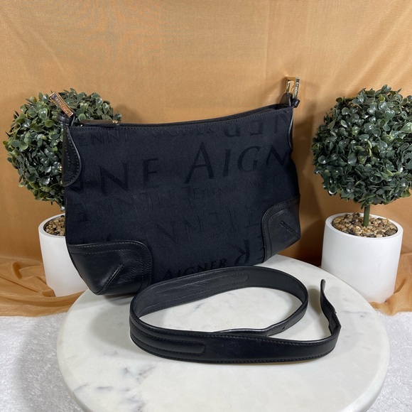 NWOT - “ETIENNE AIGNER” DESIGNER BAG - Picture 4 of 10